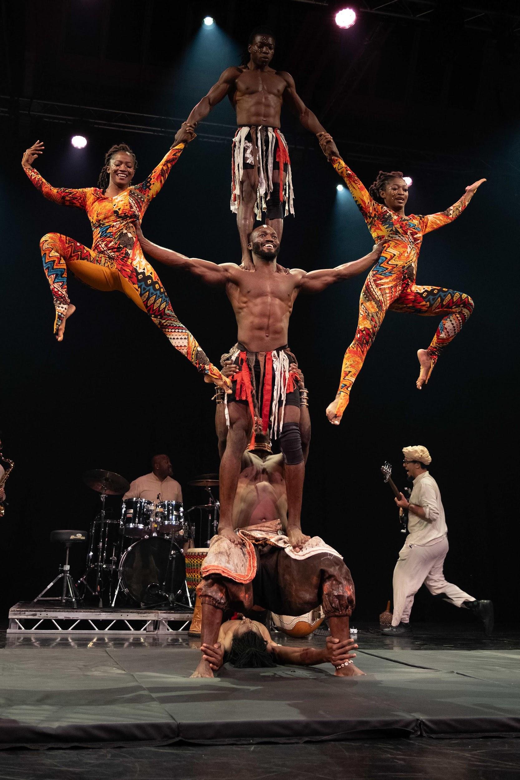High-energy African acrobatics on stage